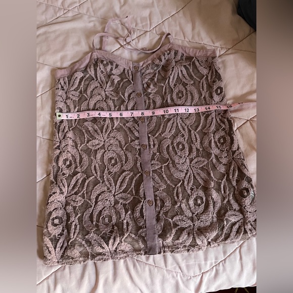 Purple Lace Tank - Picture 4 of 5